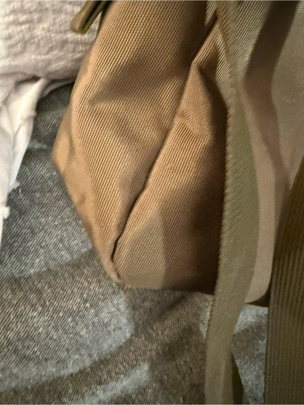 Olive Duffel Bag with Detachable Strap
